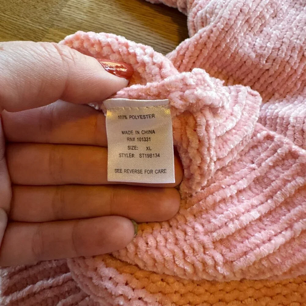 Charlotte Russe Pink Knit Sweater Size XL